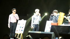 G-Dragon(BigBang),太阳(Bigbang),胜利(Bigbang),BigBang - GD开始玩便利贴游戏咯