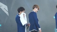 EXO - Talk灿解腰带 - The Lost Planet In Shanghai 饭拍版 14/07/19