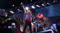 One Direction - Where We Are Concert Film Trailer