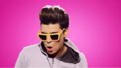 Nic Billington - Mad Chick