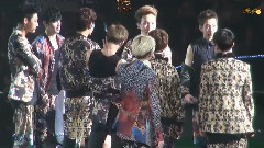 EXO-K,EXO - Dance Battle