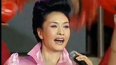 彭丽媛 - 我的祖国 中国文学艺术届