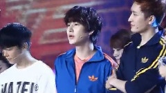 Super Junior,圭贤(Super Junior) - 那些年 & 至少还有你唱歌片段