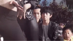 TFBOYS - 表演