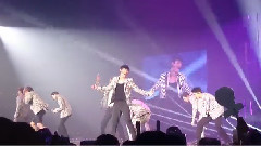 EXO - Love Me Right