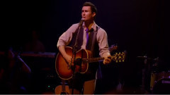 Adam Levine,Maroon 5 - Lost Stars
