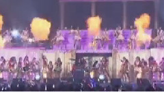 AKB48 - ZIP! 指原莉乃 公約実行 水着姿でコンサート
