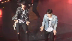 东海(Super Junior),Super Junior,银赫(Super Junior),Super Junior-D&E - Scary House Motorcycle