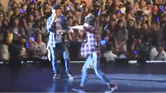 Super Junior,东海(Super Junior),Super Junior-D&E,银赫(Super Junior) - 银赫教跳触触舞