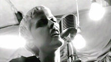 The Cranberries-Ode To My Family