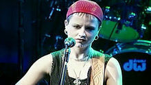 The Cranberries-Dreaming My Dreams(现场版)