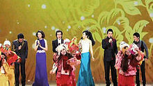 李咏 - 央视2012元宵晚会 开场联唱
