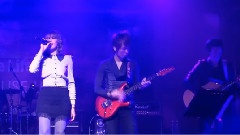 Olivia Ong - I Feel The Earth Move