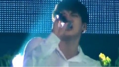 SHINee - 金钟铉深情款款