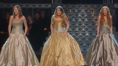 Celtic Woman - Smile