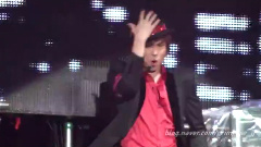 东方神起 - smooth criminal
