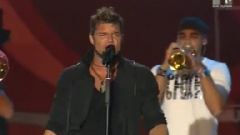 Ricky Martin - Livin La Vida Loca