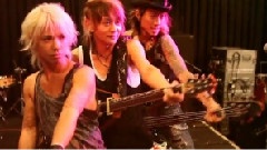 VAMPS - LIVE 2010 B&B ARENA World Documentary