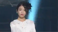 IU - 粉红色高跟鞋
