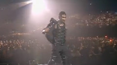 Usher - She Don't Know & Yeah!