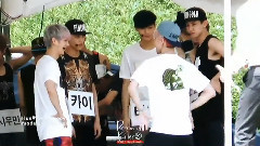 EXO - Groovin' (Dance With Me)