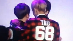 EXO - Tao打招呼打到白贤