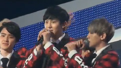 EXO - 爱的抱抱 & 安可舞台