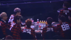 EXO - 嘉宾席