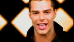 Ricky Martin - Livin La Vida Loca