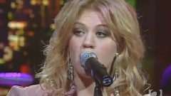 Kelly Clarkson - Behind These Hazel Eyes