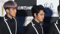EXO - 红地毯