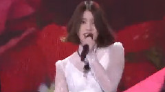 IU - 粉红色高跟鞋