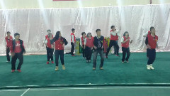 模仿翻唱 - We're All In This Together