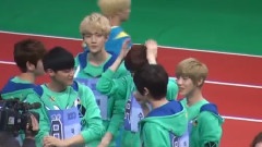 EXO-K,EXO - 跑步 & 休息