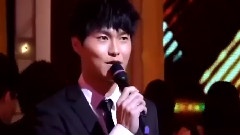 胡鸿钧 - Don't Stop Belive' In Just A Small Town Girl