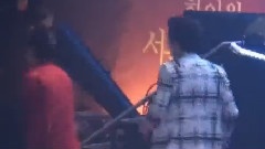 EXO,EXO-K - 领完奖下台