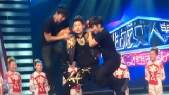 Super Junior-M - 三人两脚