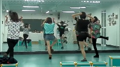 模仿翻唱 - LA CHA TA