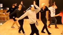 U-Kiss - Intro & Stop Girl