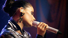 Nelly Furtado - Nelly Furtado - Turn Off The Light 高清现场版