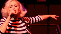 Gwen Stefani - Serious Harajuku Lovers Tour