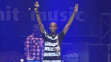 B.o.B - B.o.B ft. Hayley Williams - Airplanes 现场版