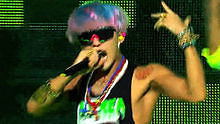 Bigbang,,Britney Spears - G-Dragon - Crayon  Comeback Special现场版