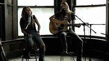 Miley Cyrus,Johnzo West - Miley Cyrus - You're Gonna Make Me Lonesome 高清官方版