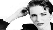 Annie Lennox,碧昂丝·吉赛尔·诺斯 - Annie Lennox - Walking On Broken Glass