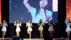 GFriend - White