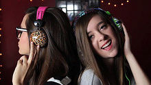 Megan Nicole - Megan Nicole ft. Liz - Stereo Hearts 高清官方版