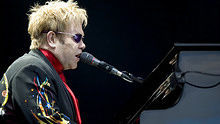 Elton John,Sam & Ruby - Elton John - The Show Must Go On 现场版