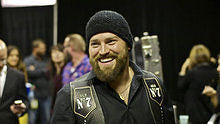 Zac Brown Band - Zac Brown Band ft. Jimmy Buffett-Knee Deep 高清官方版