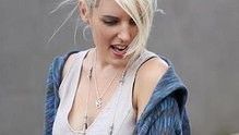 Ellie Lawson,Fito y Fitipaldis - Ellie Lawson - Gotta Get Up From Here